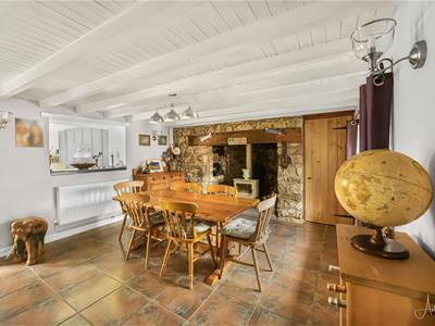 Breakfast Room